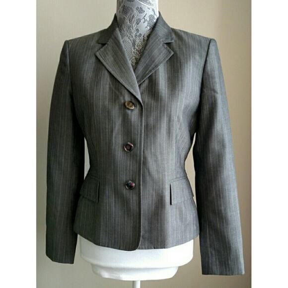 Anne Klein Pinstripe Blazer - Size 4 - GUC - Picture 1 of 7